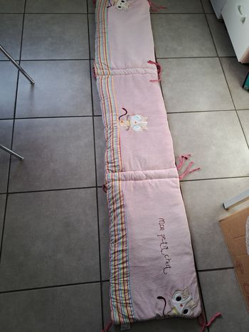 Tour de lit mon petit chat très bon état