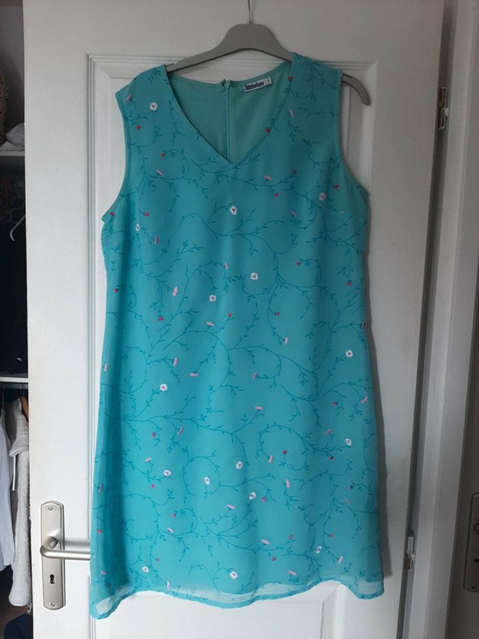 Robe à fleur turquoise et rose