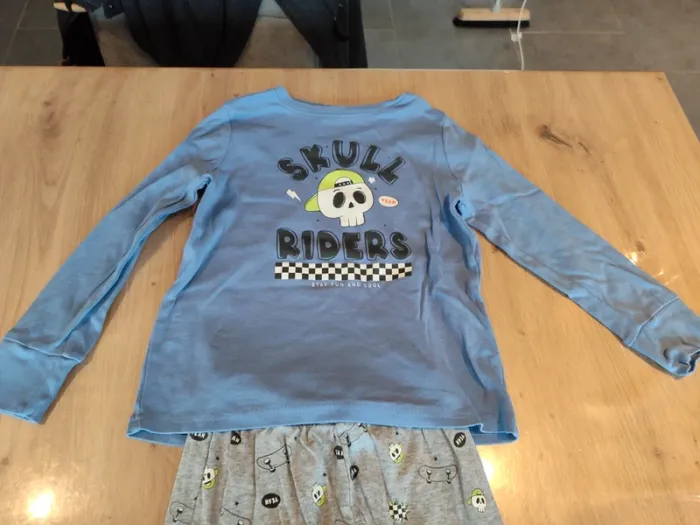 Pyjamas 6 ans ( lot de 2) - photo numéro 3