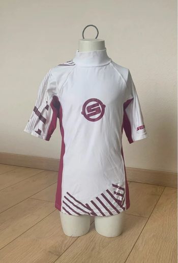 T-shirt de sport nautique Seadoo  taille 8 ans