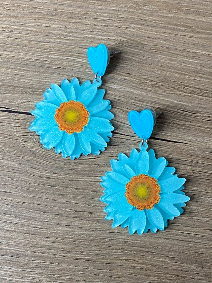 Boucles d oreilles acrylique fleurs