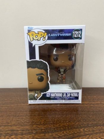 Pop Izzy Hawthorne 1212