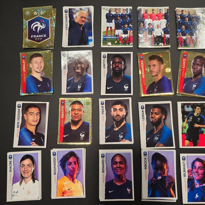 Lot 72 cartes de football Panina et intermarché - photo numéro 3