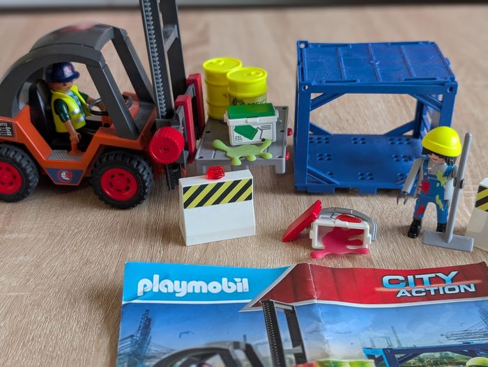 Playmobil 79772 Chariot élévateur avec cargeaison - photo numéro 2