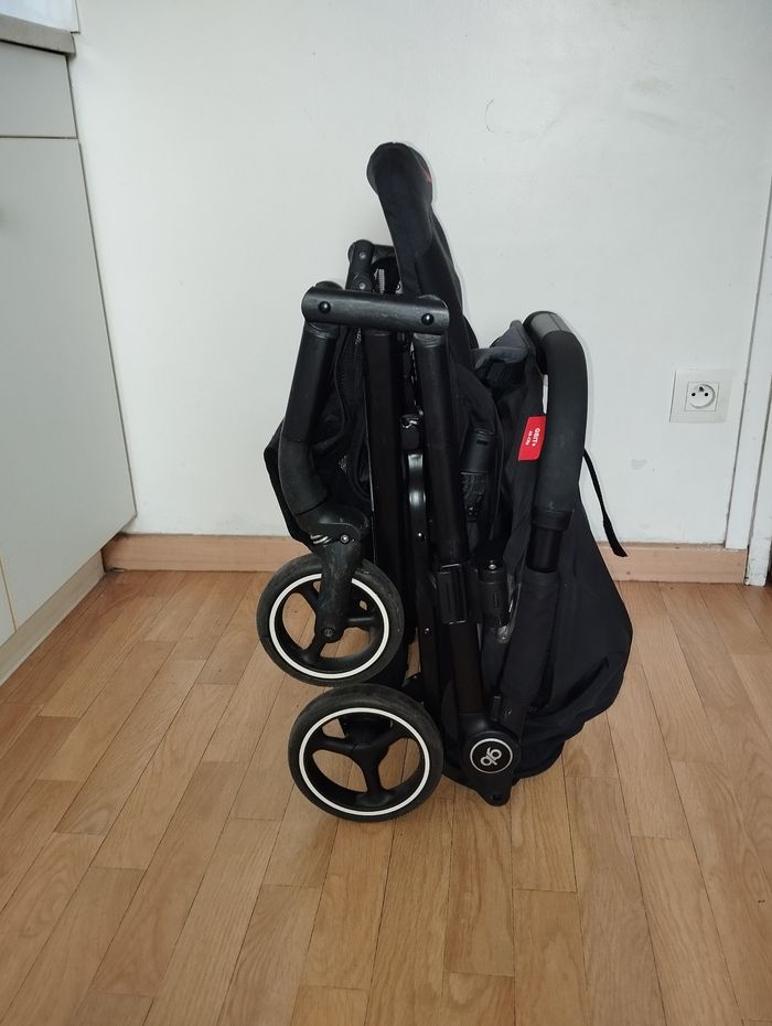 Ensemble poussette, coque Cybex aton5, base et adaptateurs - photo numéro 5