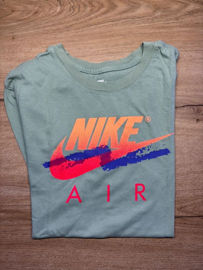 T-shirt Nike
