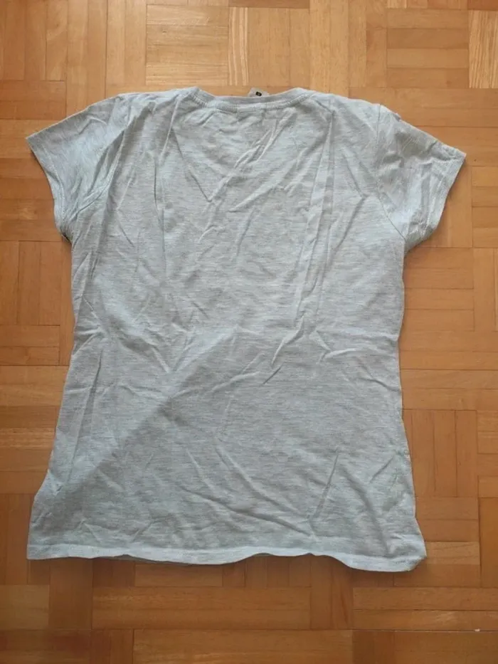 Tshirt - photo numéro 2