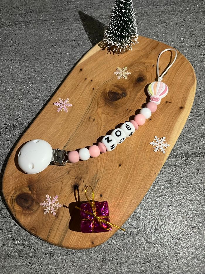 Attache tétine personnalisée - photo numéro 3