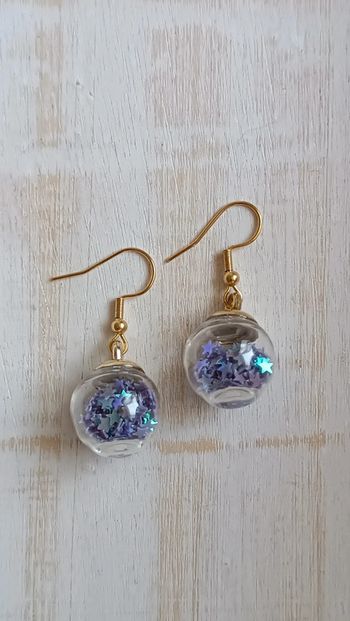 Jolie paire de boucles d'oreilles