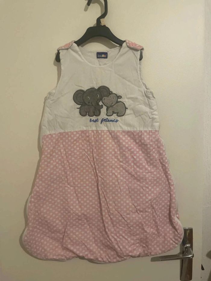 Gigoteuse rose et blanc