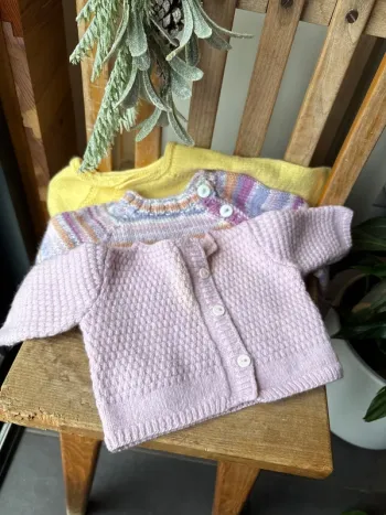 Lot de brassières en laine