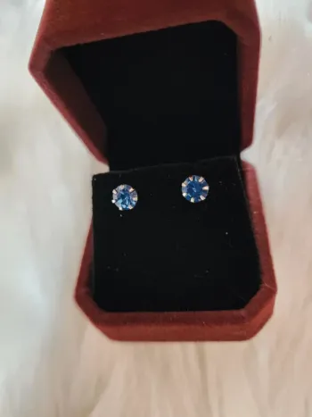 💎Boucles d'oreilles Pierre zirconium Bleu océan 💎