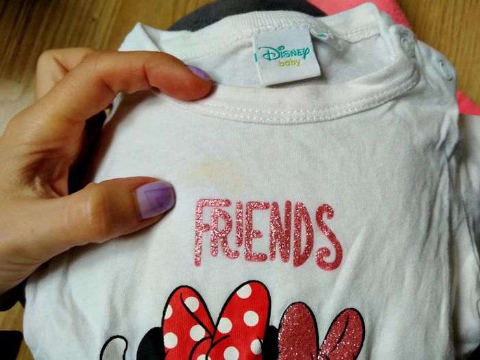 Ensemble tee shirt et short. Disney. Taille 18 mois - photo numéro 8