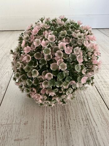 Boule décoration fausses fleurs NEUVE