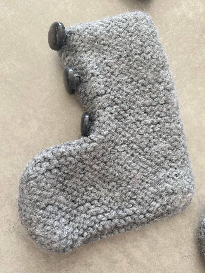 Mitaines et chaussons bébé - photo numéro 2