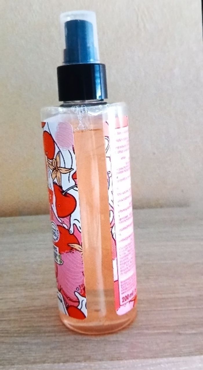 Brume parfumé pour femme ou petit fille - photo numéro 5