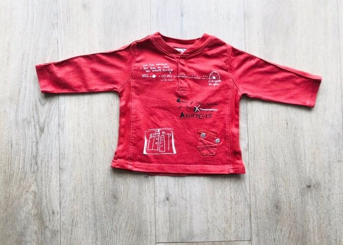 T-shirt