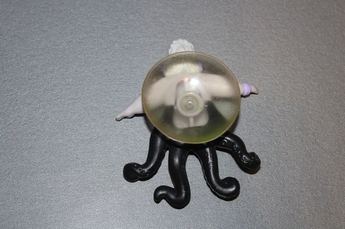 Figurine Ursula - Disney - photo numéro 2