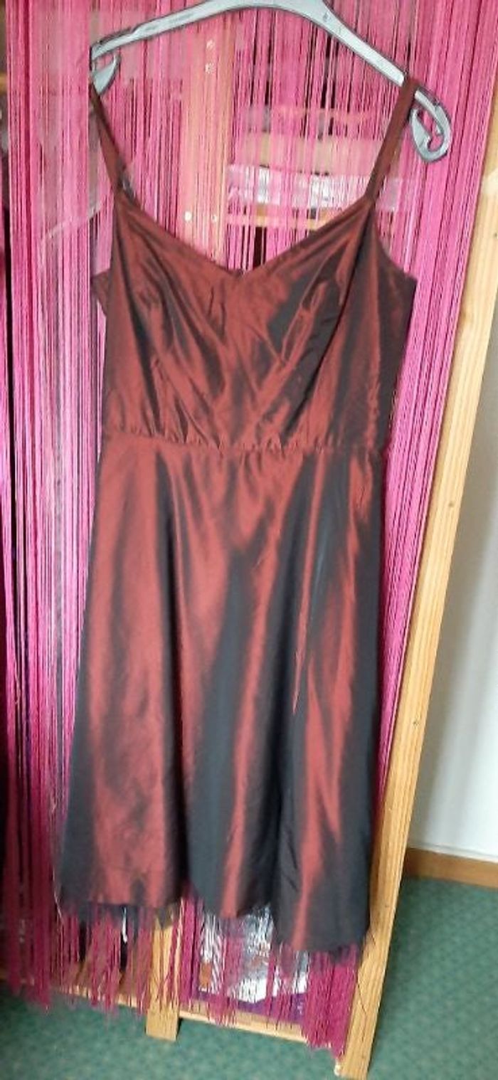 Robe longue bordeaux T 40