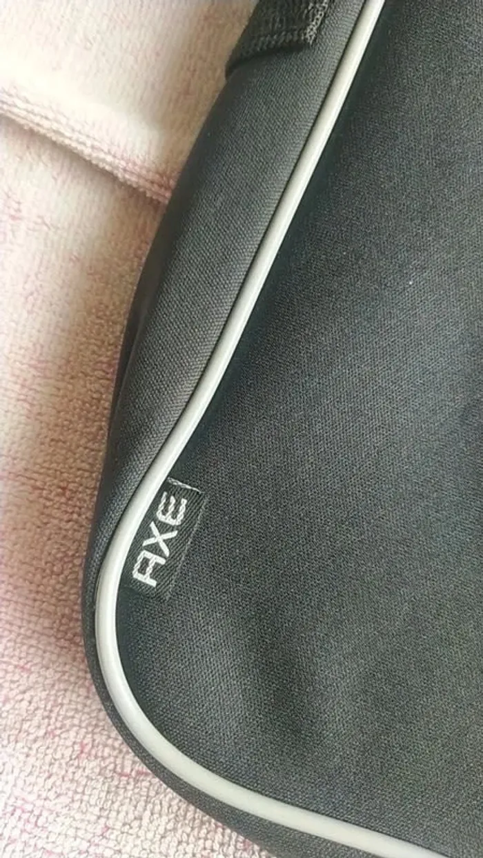 A- Sacoche axe, neuf - photo numéro 3