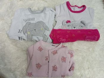 Lot 3 pyjamas