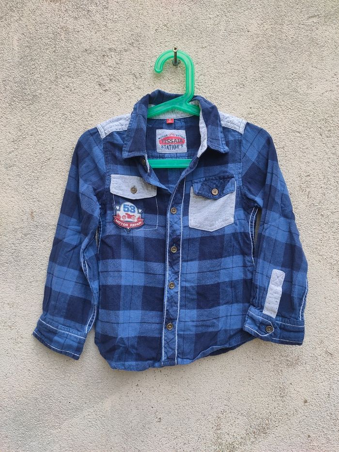 Chemise a carreaux taille 6 ans