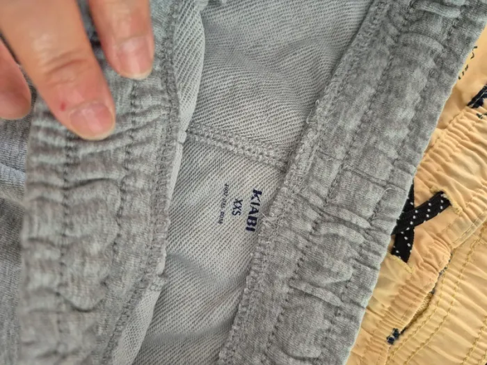 Short T.12 ans / XXS - photo numéro 4