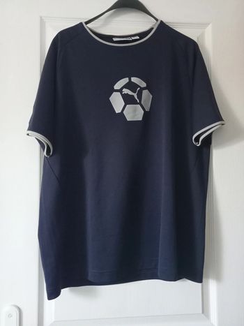 tee-shirt courtes manches bleu marine taille XL puma