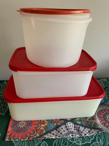 boîte de grande contenance tupperware