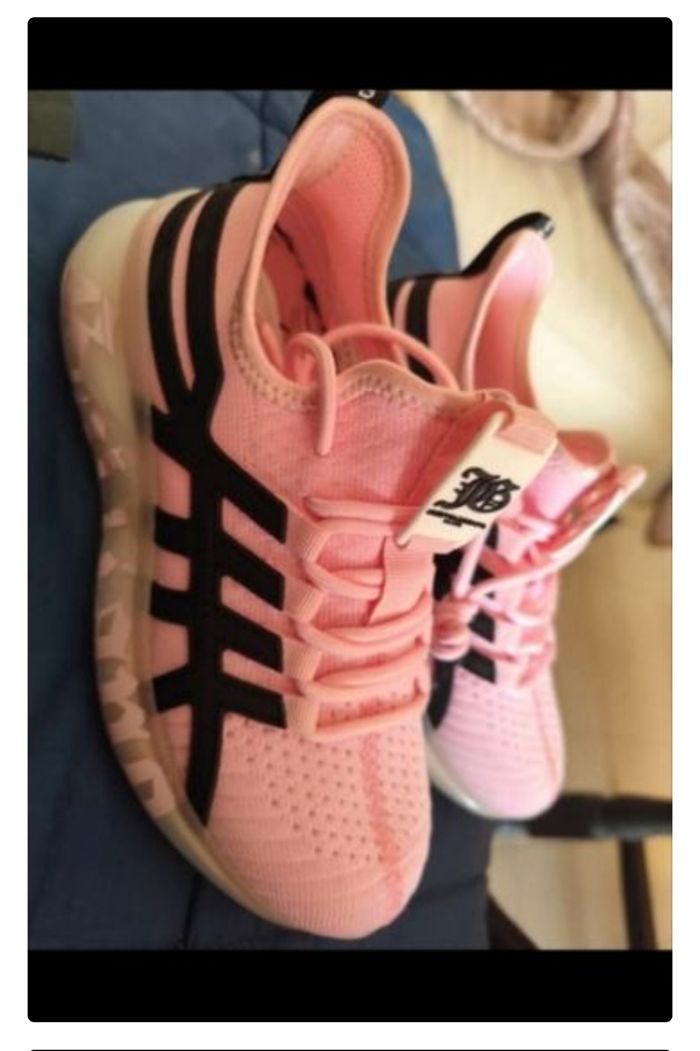 Tennis Galliano taille 36 - photo numéro 6