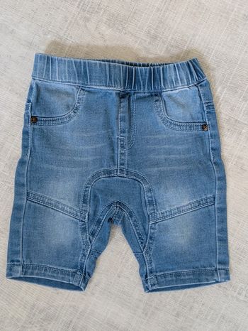 Short jeans 12/18 mois 3 pommes