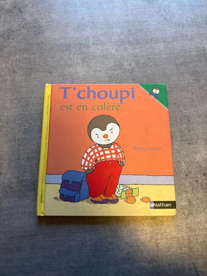 Livre T’choupi est en colère