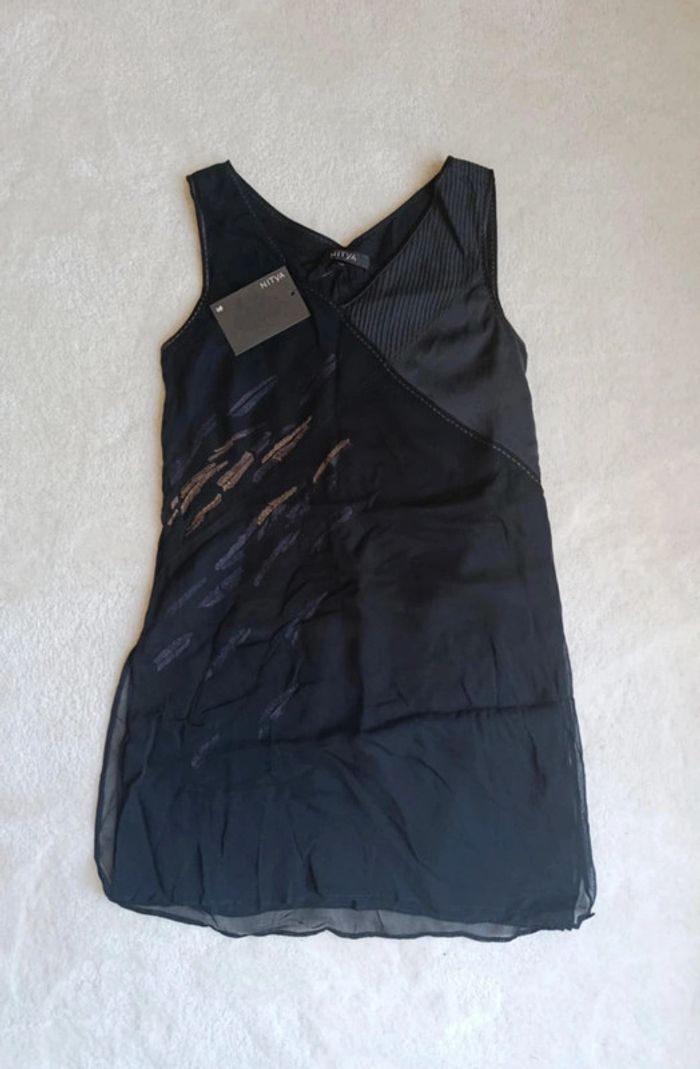 Tunique Robe courte d'été Nitya noir or 40 neuve soie Par dessus maillot de bain - photo numéro 4