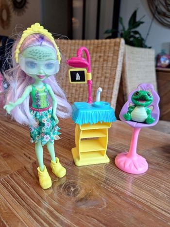 Enchantimals et ses accessoires