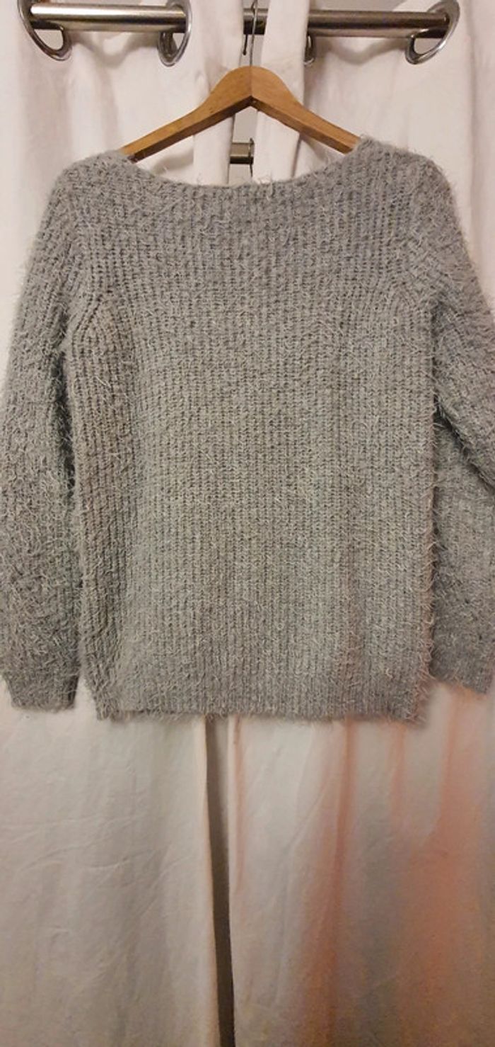 Pull doux poils mi-long - photo numéro 4