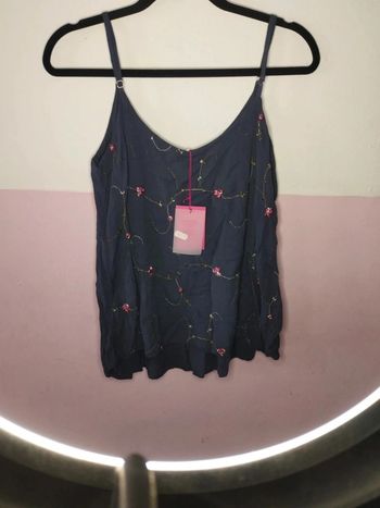 Débardeur new collection taille 38 40