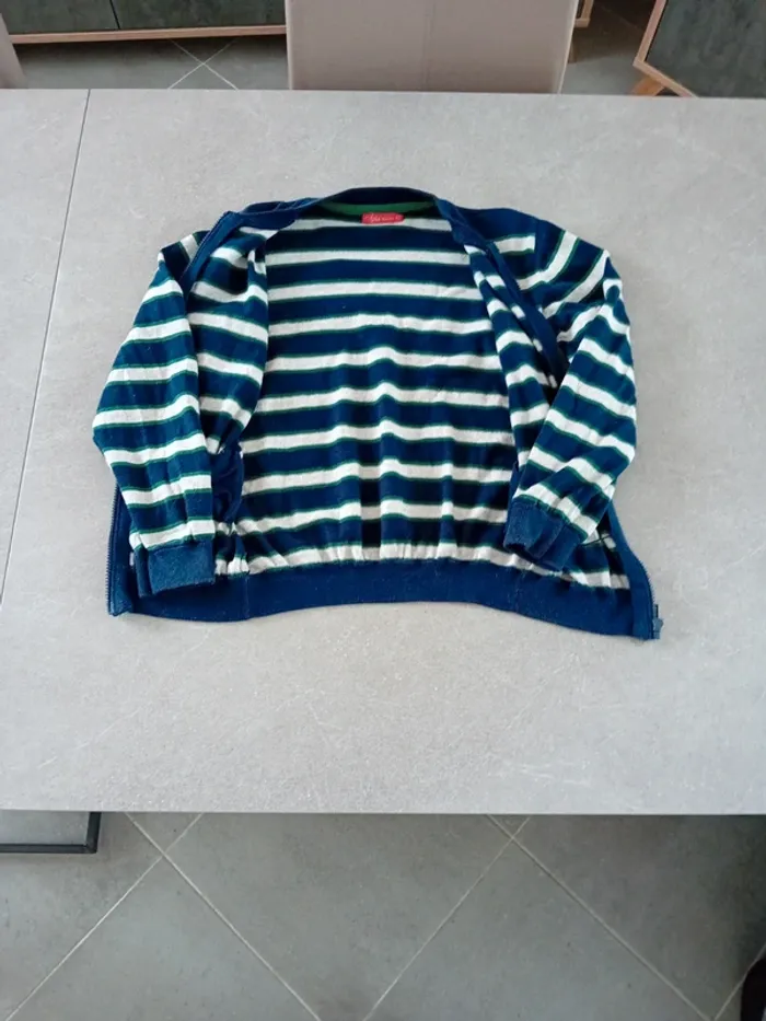 Gilet Fin Taille 14 ans - photo numéro 3