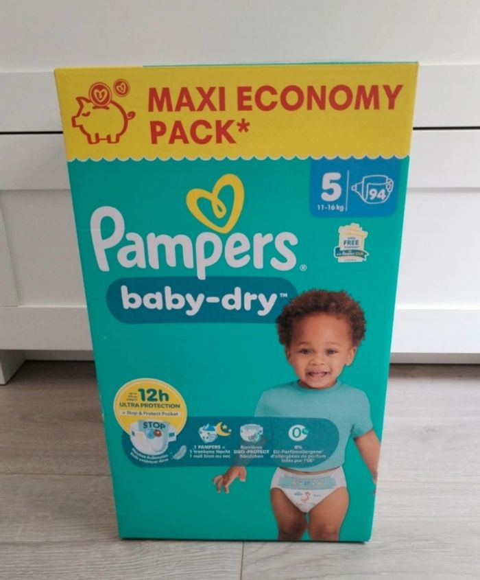 Couche pampers Baby Dry