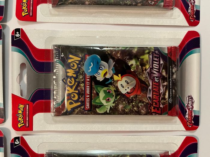 Lot 6 boosters Pokémon écarlate et violet - photo numéro 3