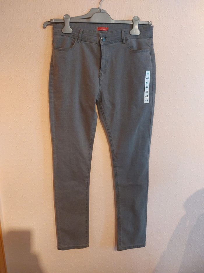 Jeans gris
