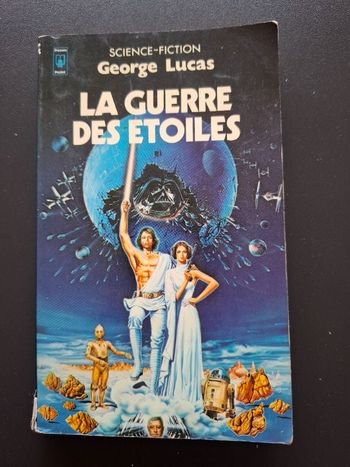 Livre La Guerre des étoiles de George Lucas en bon état