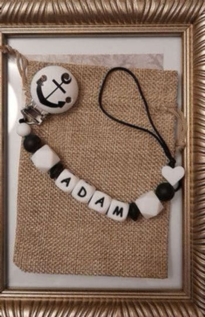 Attache tétine personnalisé - photo numéro 3