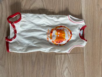 Combishort vertbaudet 9 m’ois neuve