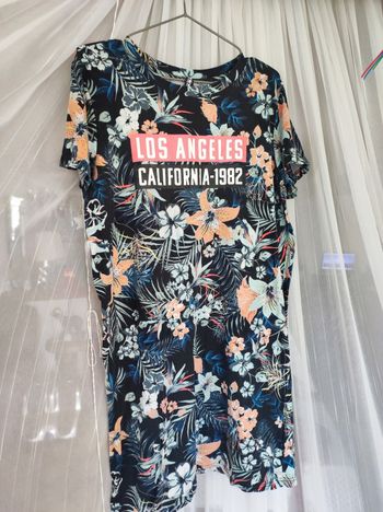 Robe Tshirt fleuri Taille M