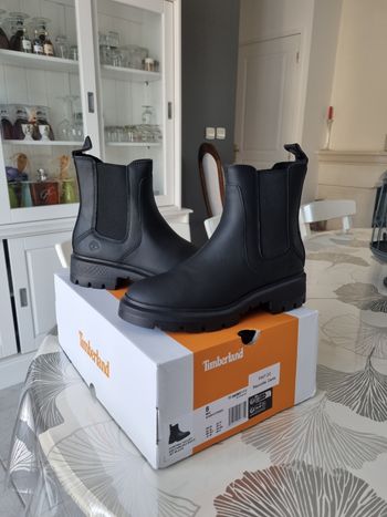 Timberland Cortica Valley Mid Chelsea Boot – Jet Black 🖤
