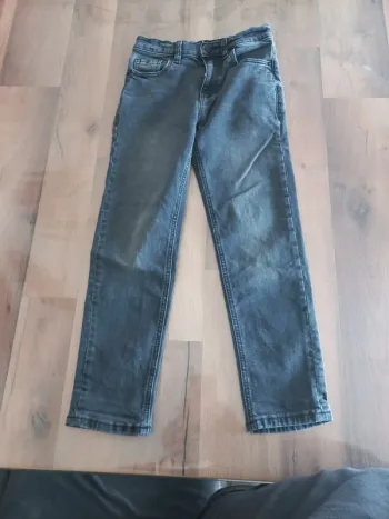 Jeans slim taille 7 ans