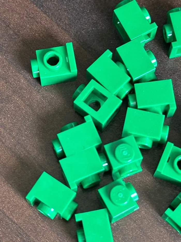 20 Brick Lego, Modified 1 × 1 with Headlight ref 4070 Green - photo numéro 3