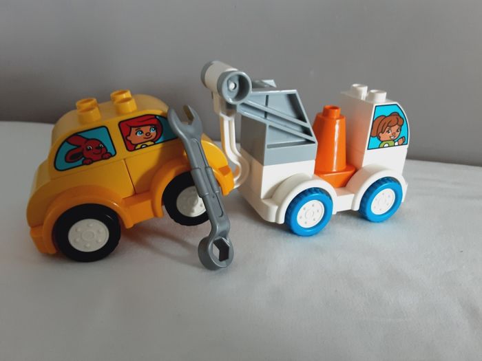 Lego duplo- dépanneuse-