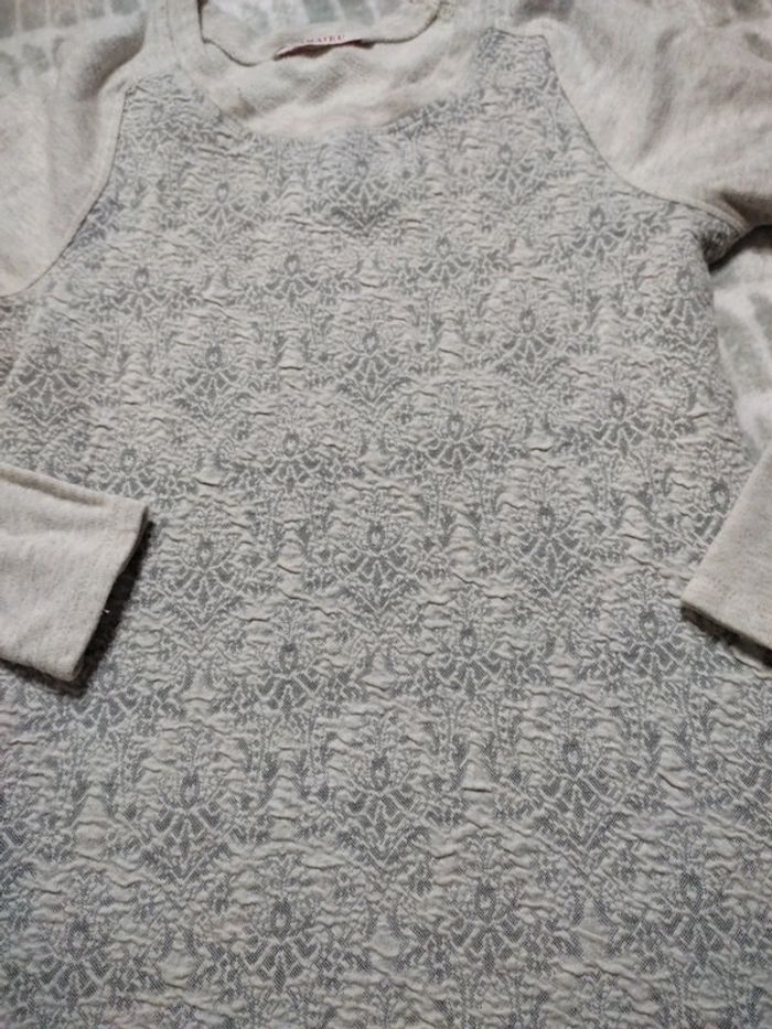 Sweat gris beige effet dentelle camaïeu taille 36 - photo numéro 2