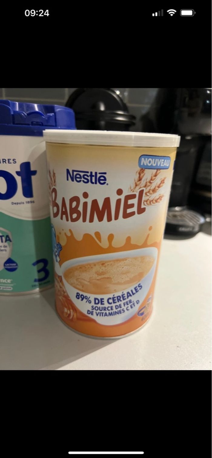 lot de trois boîtes de lait infantile 3e âge - photo numéro 3